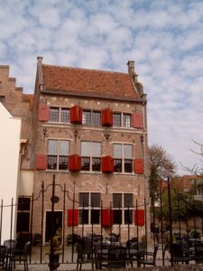 De oud woning van Herman Willem Daendels met rode